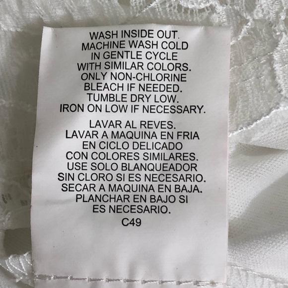 Lily Black Sleeveless Lace Top Size S - Picture 6 of 8